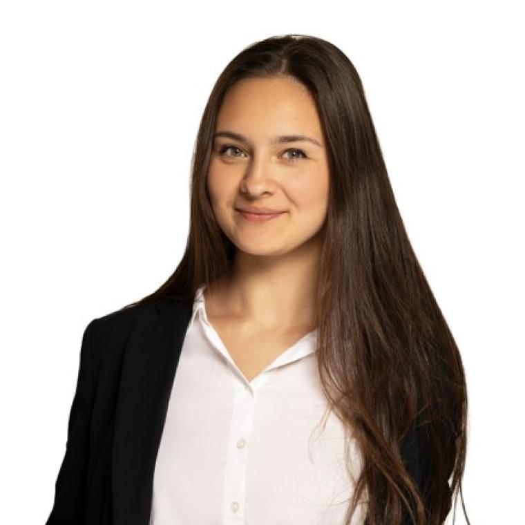 Photo of Maya Khitrova